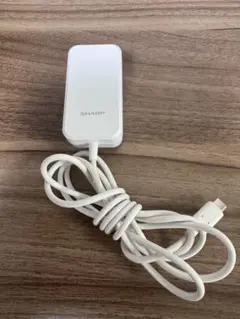 シャープ充電器　タイプC SH-AC05