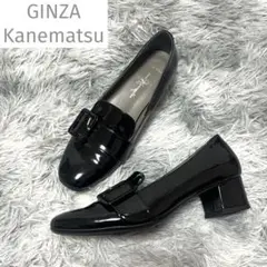 銀座かねまつ エナメル パンプス 黒 ベルト バックル ヒール 24