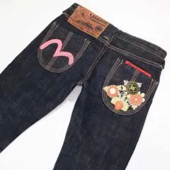 希少 エヴィス ヤマネ 濃紺ストレート 花柄刺繍 カモメ セルビッチ サイズ24