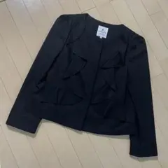 【LANVIN en Bleu】ノーカラーフリルジャケット・ブラック
