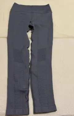 グレー メッシュパネル ヨガパンツ