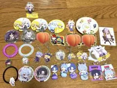 カラフルピーチ どぬく　もふ　たっつん　缶バッジ　アクスタ　アクセ　キーホルダー