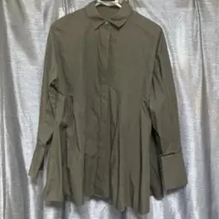 ブラウス