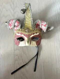 Item thumbnail for item 191534fe-6a33-4821-96f6-0b554b45c677