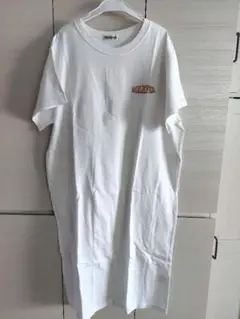ミルクフェド　Tシャツワンピース　バックロゴ
