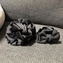 ブラックフラワーヘアクリップセット