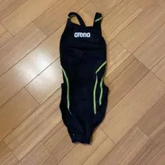 競泳水着 アリーナ