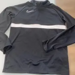 Nike ハーフジップ長袖ウェア ブラック