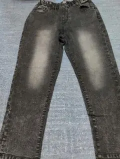 ブラックデニムストレートパンツ