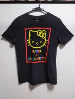 ZUMBAのハローキティコラボのか黒にイラストが可愛い綿100%カットソー