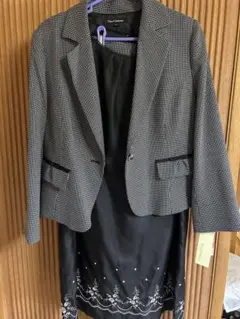 Item thumbnail for item 4a727eb0-633a-4ae8-bfdd-64f4817b7ed3