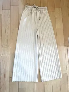 未使用 nao カジュアルパンツ ベージュ サイズフリー ワイドパンツ