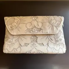 未使用品　汕頭刺繍のクラッチバッグ　ポーチ　手工芸品