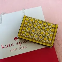 新品　三つ折り　財布　ミニ財布　人気　カラー　イエロー