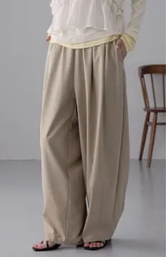 LOWRYSFARM イージーワイドコクーンパンツ