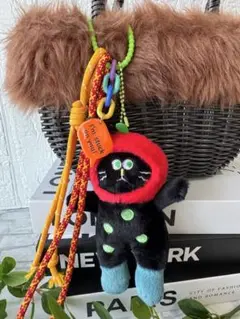 ねこずきんちゃん　じゃらじゃらキーホルダーバッグチャームキーホルダーキー