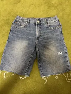Item thumbnail for item ab027723-7515-49fc-8f7b-3b561f1dd5fa