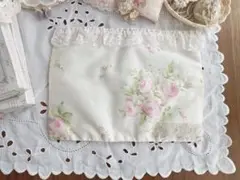 Item thumbnail for item f164b330-8a94-45b5-8fd4-13dffe1ae45b