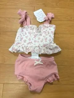 【新品未使用】ベビー 女の子 水着 花柄ピンク系 90cm