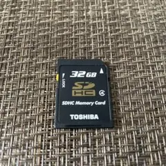 TOSHIBA SDHCメモリーカード 32GB 中古　フォーマット済み