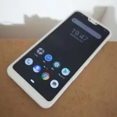 arrows U 801FJ 32GB 富士通 simフリーです。
