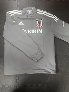adidas 日本代表 グレー ウォームピステ 長袖