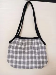 【ハンドメイド】シンプルチェック柄グラニーバッグ　モノトーン