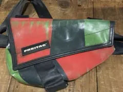 FREITAG ナイトライダー　赤/黄 FREITAG ナイトライダー 赤/黄 - メルカリ