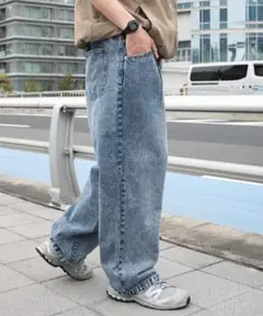 【美品】ルーズテーパードデニムパンツ　WEGO