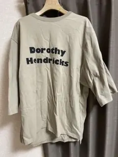 ドロシーヘンドリック　DOROTHY HENDRICKS Tシャツ Dorothy Hendricks ドロシー ヘンドリックス 半袖Tシャツ DH0001