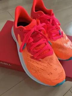 newbalance ☆ランニングシューズ ヒューエルセル