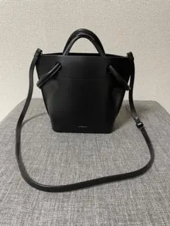 オルセット ノット バケツ ショルダーバッグ ブラック