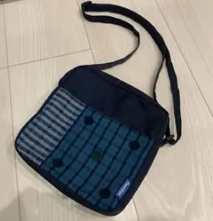 新品 ファミリア ポシェット