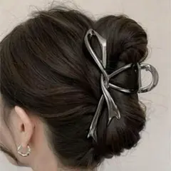 非対称 リボン ヘアクリップ シルバー