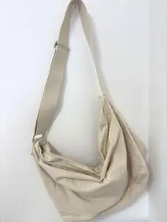 ベージュ キャンバス ショルダーバッグ