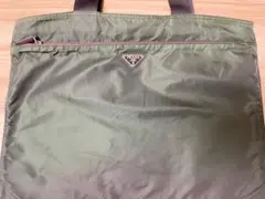 プラダトートバッグ