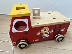 I'mTOY 消防車　木の玩具
