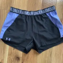 アンダーアーマー　　ショートパンツ