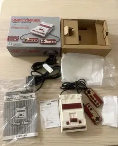 Nintendo ファミリーコンピュータ 本体