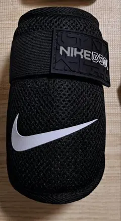 NIKE エルボーガード ブラック フリーサイズ