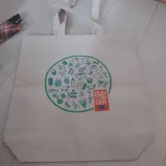 【新品】【匿名配送】エコバッグ　ヨーロッパ産　食材　イラスト柄