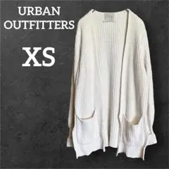 URBAN OUTFITTERS【XS】ホワイト カーディガン 前開き 秋冬