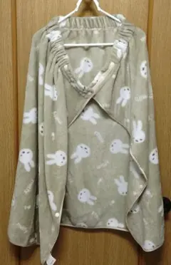 Item thumbnail for item ded1c5d6-9205-4567-8465-a02bf43f39be