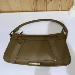 Burberry アクセサリーポーチ プロフ確認