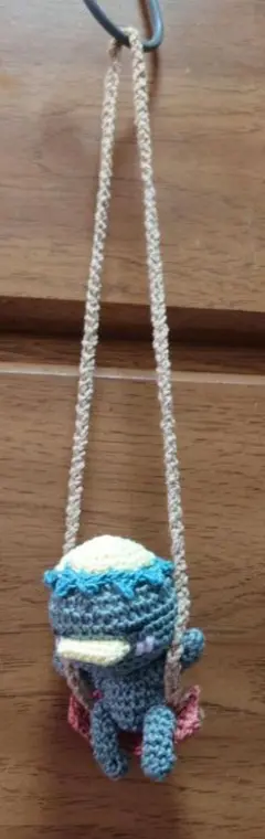 あみぐるみ　ブランコかっぱ