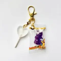no68 パッケージクマグミ&ロリポップキャンディキーホルダー ハンドメイド