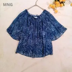 ◆美品◆MNG/オフショルダートップス ペイズリー柄　ブルー系 　オーバーサイズ