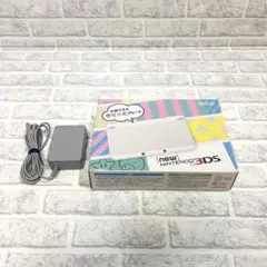 美品　newニンテンドー3DS ホワイト　箱付き　充電器付き