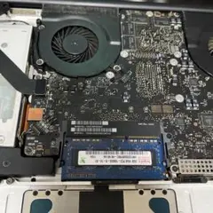 MacBook Pro 2010 17インチ　ジャンク