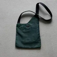 prada /プラダ00s “ボディバッグ“ 三角ロゴ